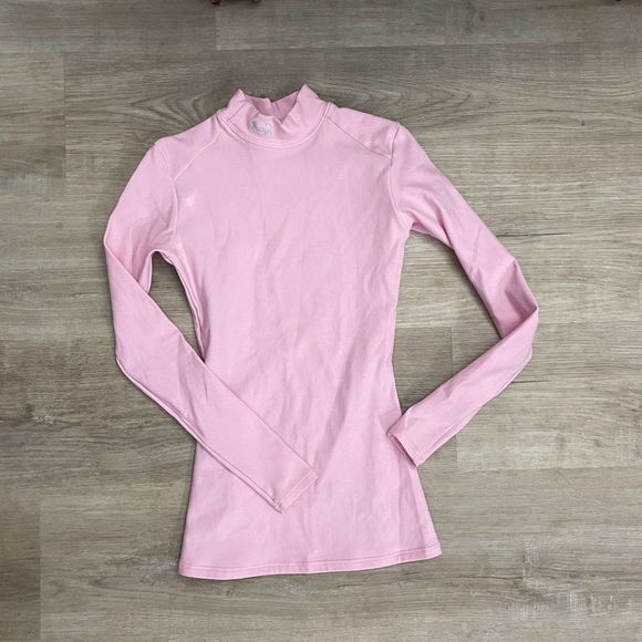 Under Armour Women's Pink Comfortable and Stylish Top Size - Extra Small - Picture 1 of 8